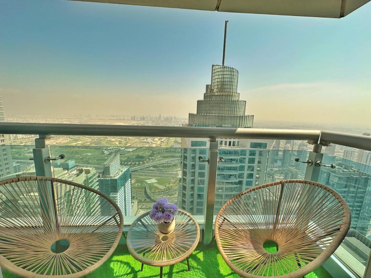 Life Above Clouds Leilighet Dubai Eksteriør bilde