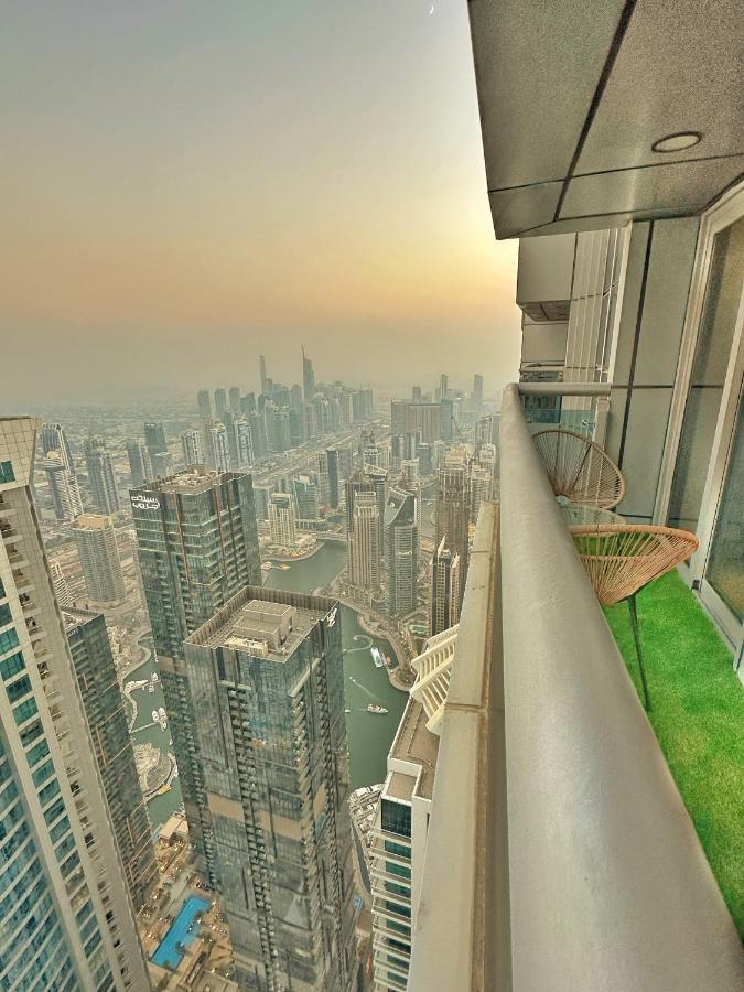Life Above Clouds Leilighet Dubai Eksteriør bilde